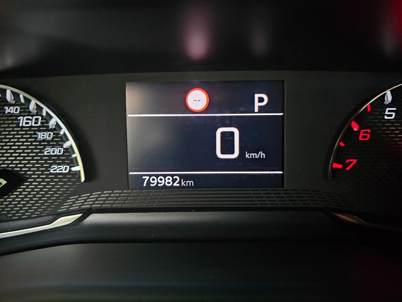 Peugeot 2008 PureTech 130 S&S EAT8 Active Pack