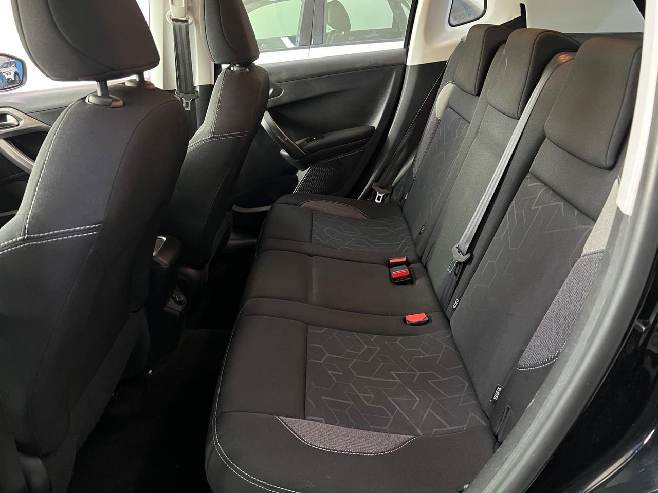 Peugeot 2008 PureTech 82 Allure