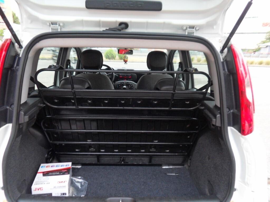 Fiat Panda 1.0 GSE S&S Hybrid Street Van 4 posti