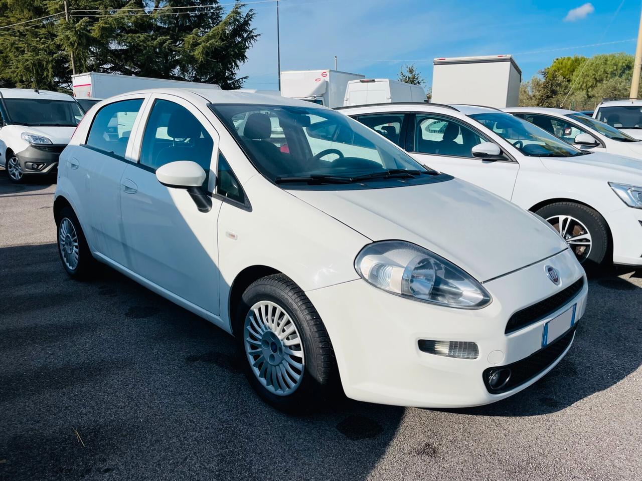 Fiat Punto 1.3 MJT 75CV 5 porte N1 4 posti PER NEOPATENTATI