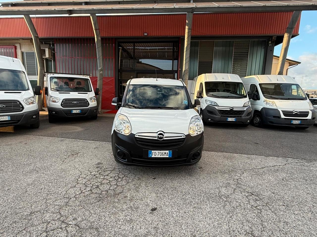 Opel Combo N1 5 POSTI COMBI AUTOCARRO