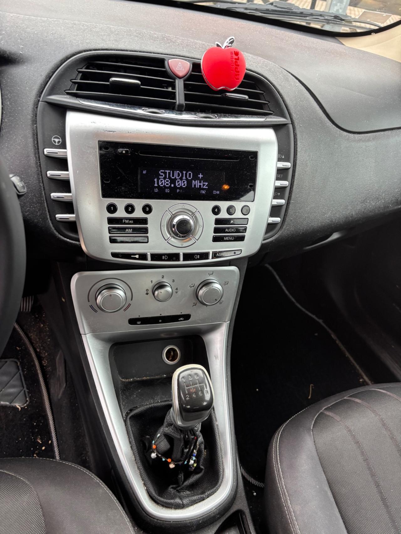 Lancia Delta 1.6 MJT DPF Platino