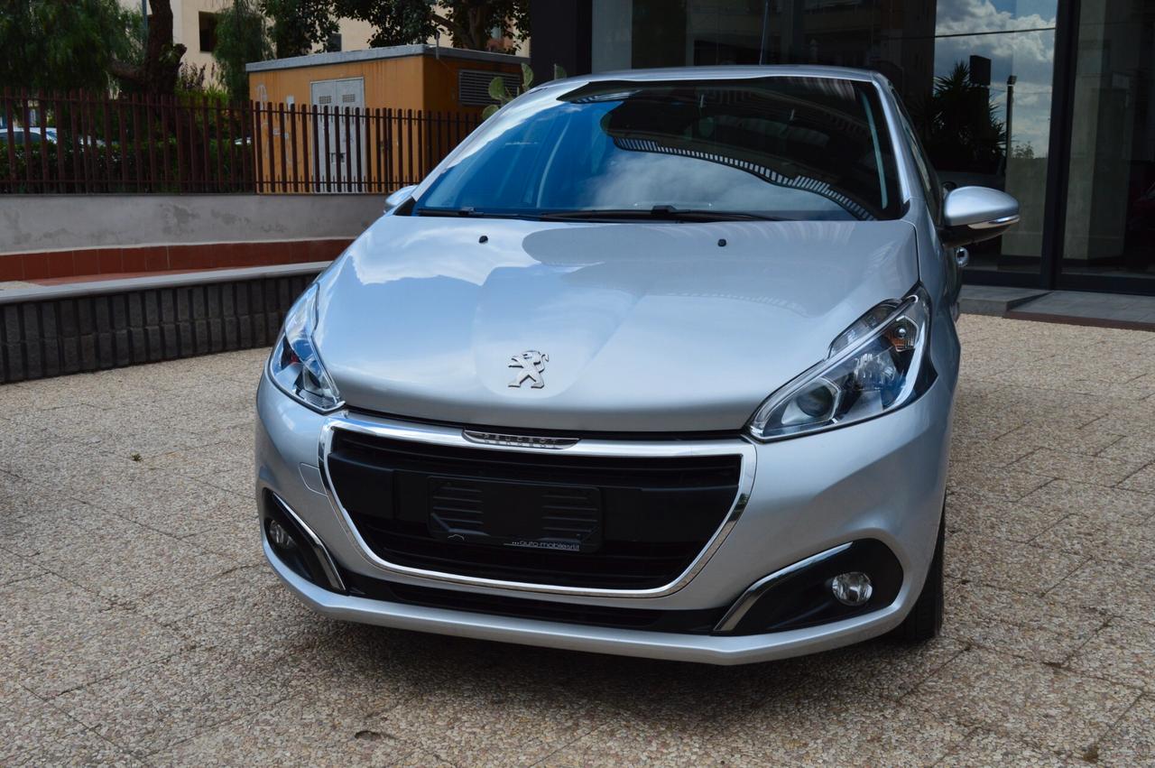 Peugeot 208 BlueHDi 100 5 porte Allure