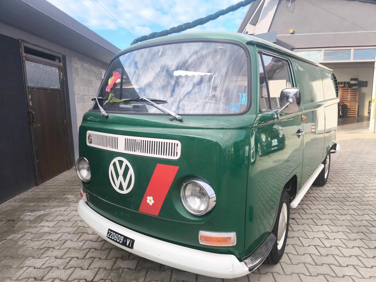 Volkswagen T2 1,6 BENZINA- I°SERIE – 1971 -FRECCE BASSE