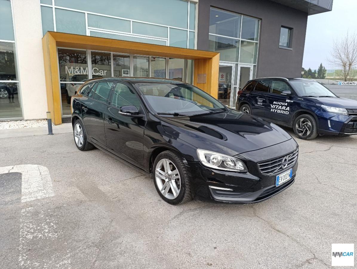 VOLVO - V60 - D4 Business