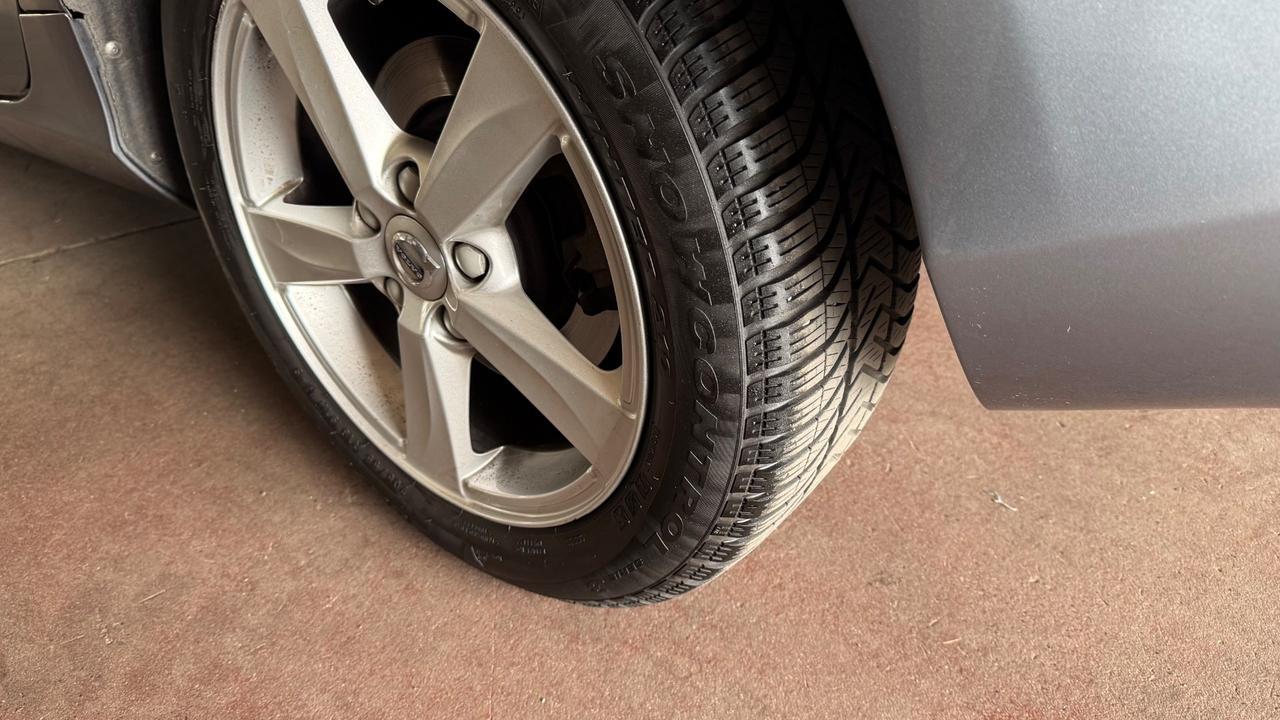Volvo V40 D2 Business