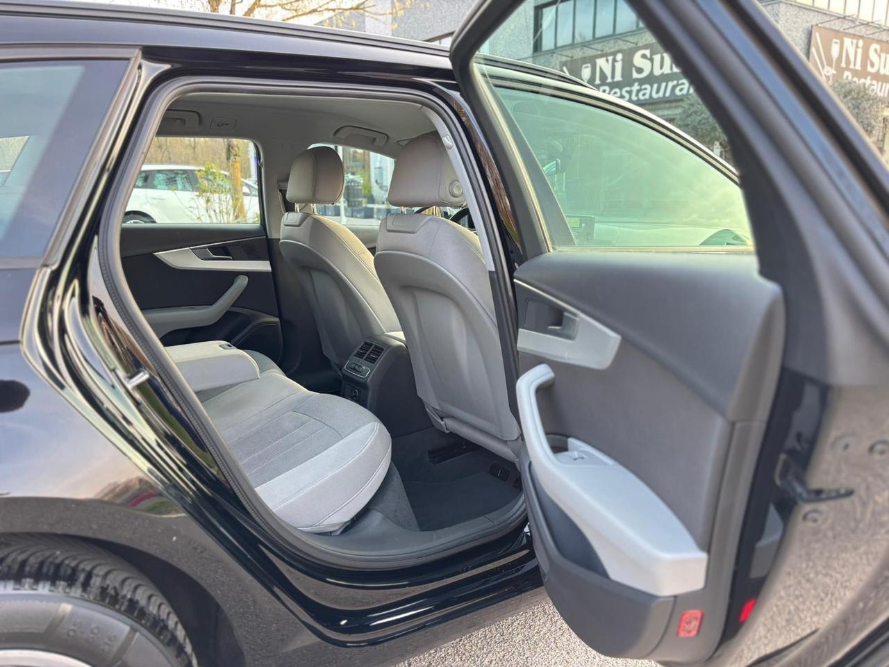 Audi A4 2.0 TDI 150 CV ultra S tronic