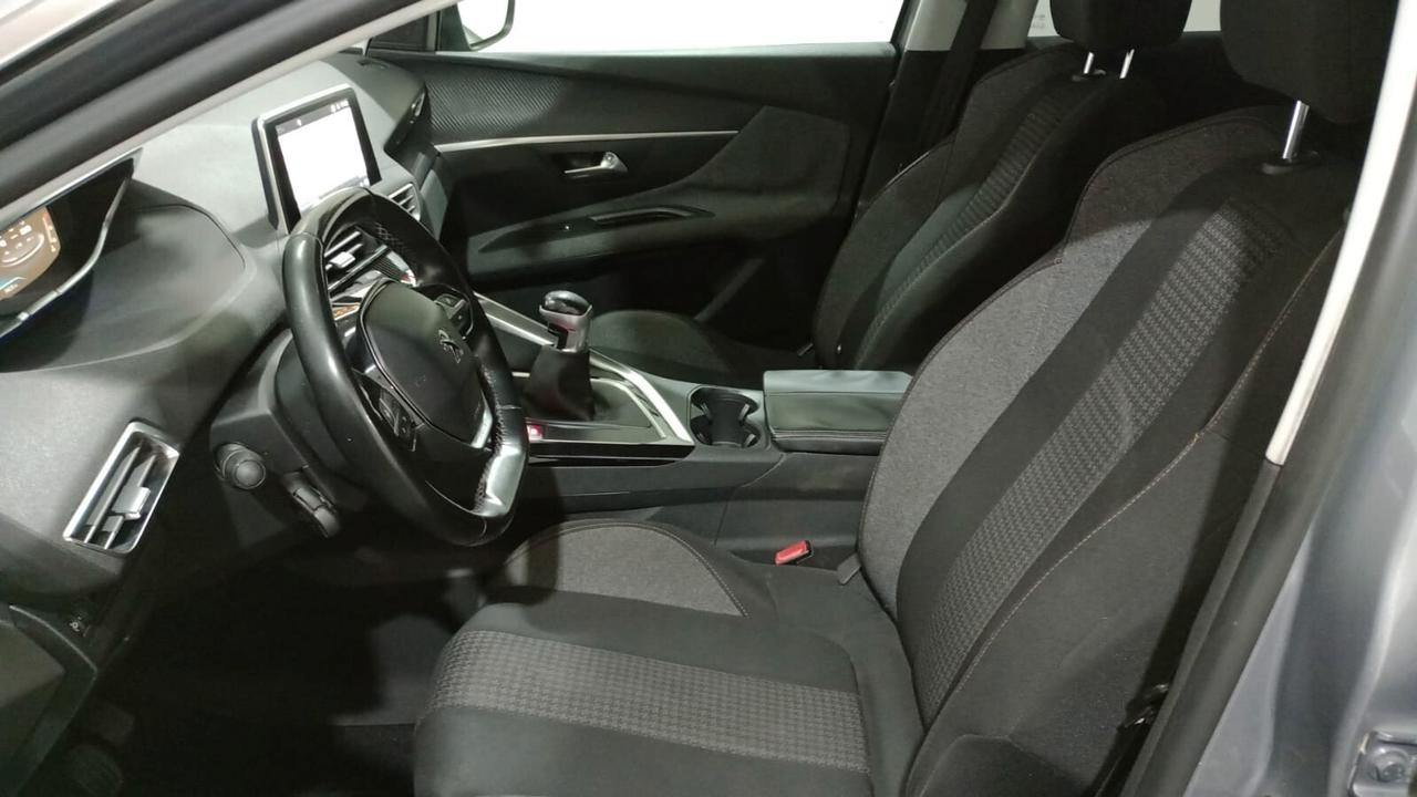 Peugeot 3008 BlueHDi 120 S&S Business