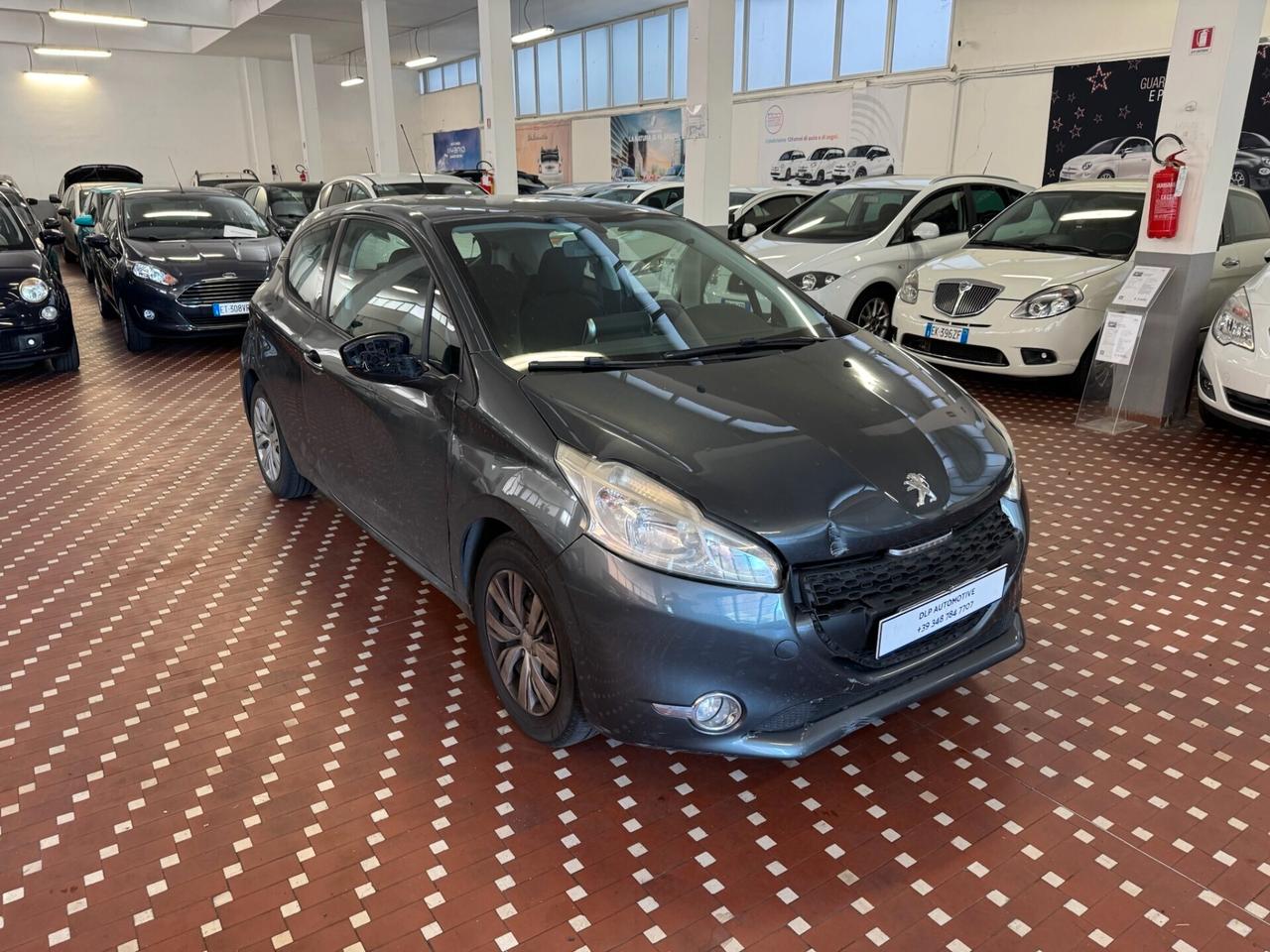 Peugeot 208 1.2 VTi 82 CV 3 porte Allure - CARROZZERIA DA RIVEDERE