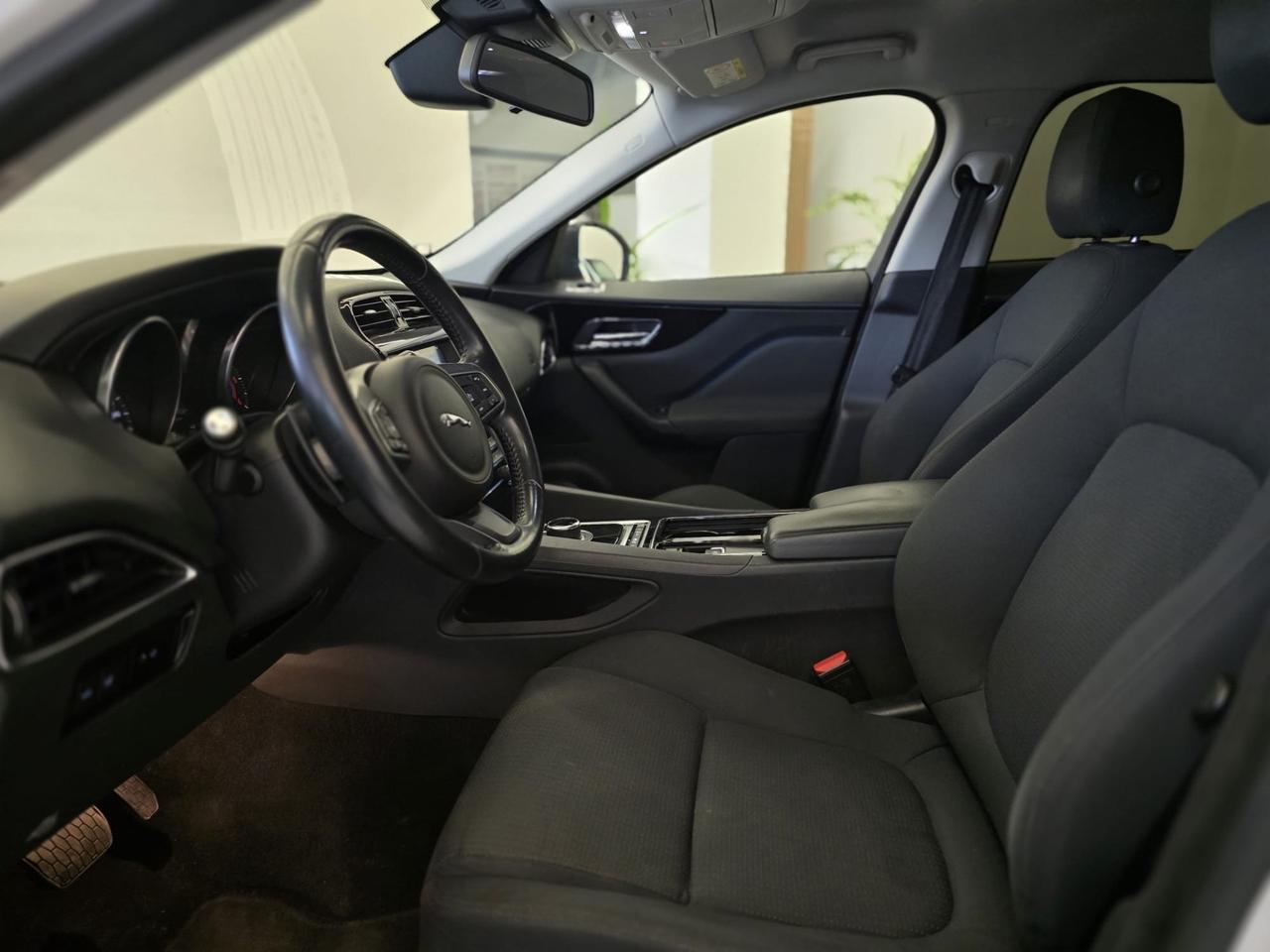 Jaguar F-Pace 2.0 D 163 CV Prestige