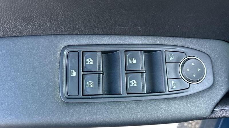 Renault Captur 1.6 E-Tech hybrid Zen 145cv auto 1.6 E-TECH Hybrid Zen Auto 145cv