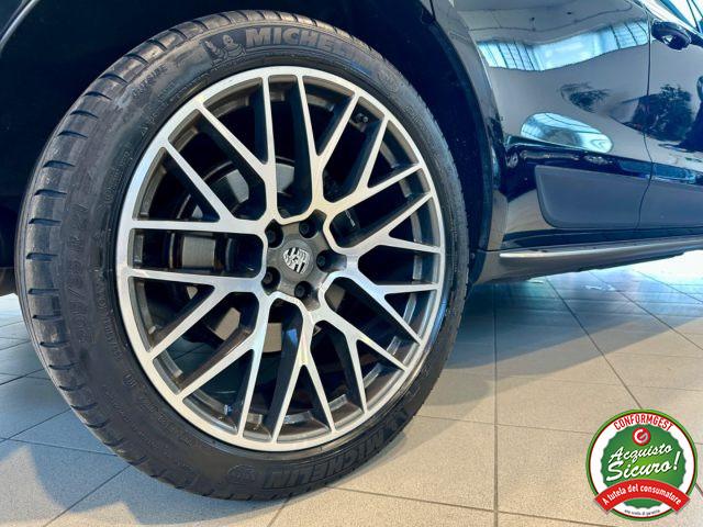 PORSCHE Macan 2.0 *SPORT CHRONO*TETTO*CARBONIO*KEYLESS*18 VIE*