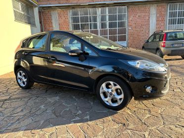 Ford Fiesta 1.4 TDCi 70CV 5 porte Titanium NEOPATENTATI