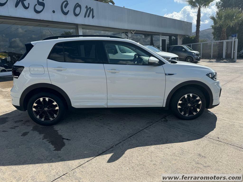 Volkswagen T-Cross r-line solo 33000km