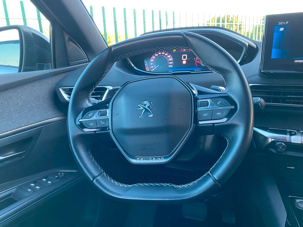 Peugeot 5008 BlueHDi 130 S&S EAT8 Allure Pack