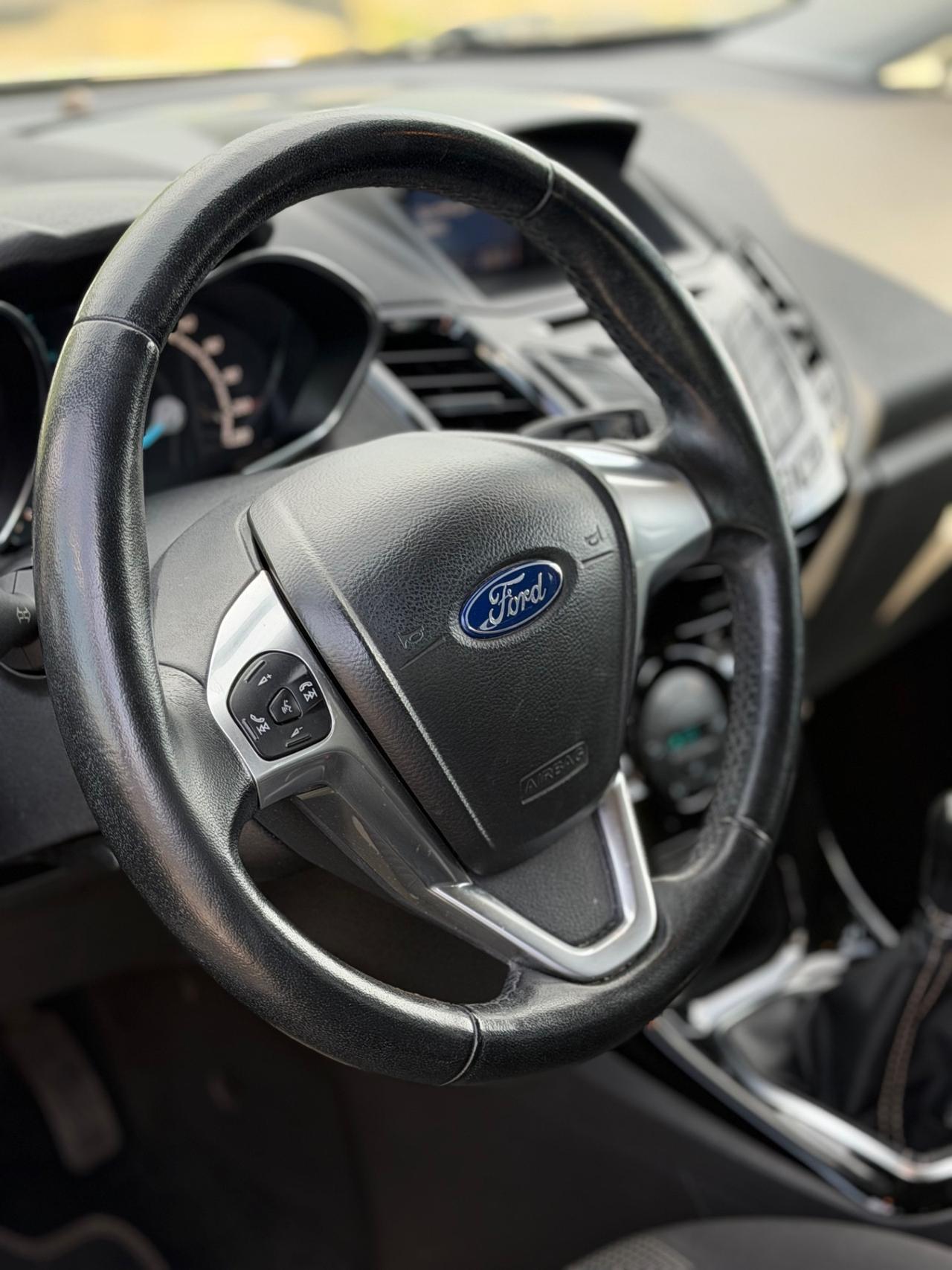 FORD FIESTA 1.4 GPL FULL OPTIONAL