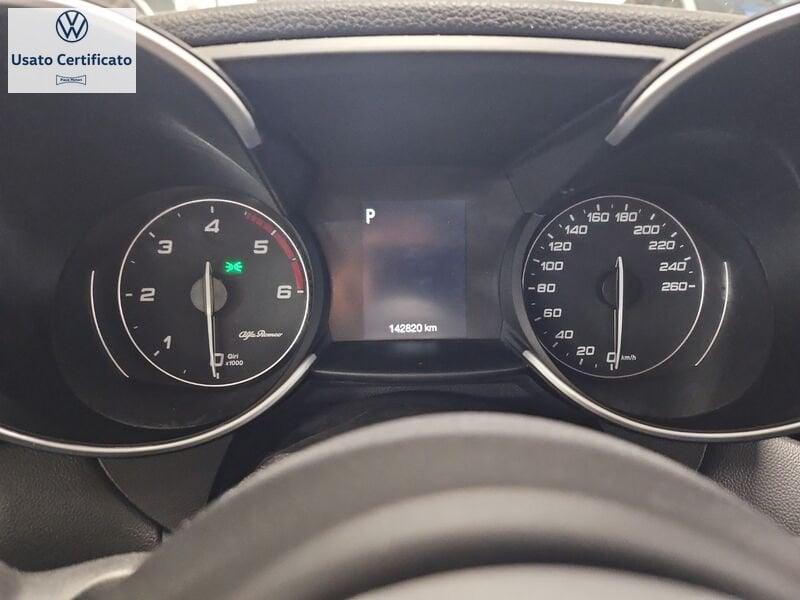 Alfa Romeo Giulia Giulia 2.2 Turbodiesel 136 CV AT8 Business