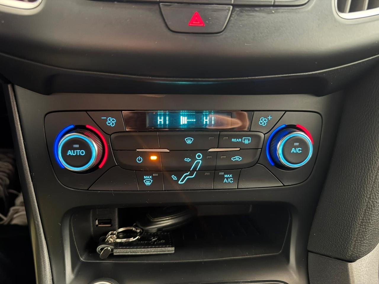 Ford Focus 1.5 TDCi 120 CV Start&Stop ST Line Business