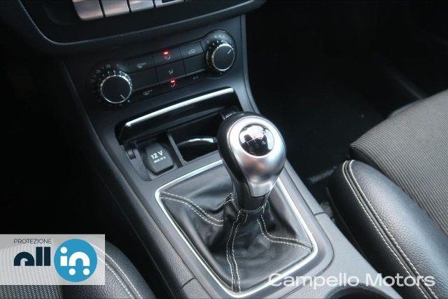 MERCEDES-BENZ B 180 B 180 d Sport Tech
