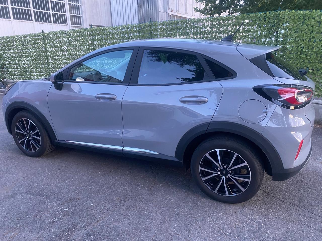 Ford Puma 1.0 EcoBoost Hybrid 125 CV S&S Titanium