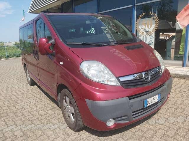 Opel Vivaro 8 posti automatico