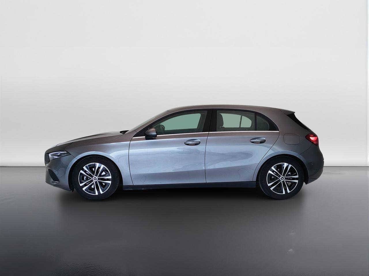 Mercedes-Benz Classe A - W177 2023 - A 180 Advanced auto