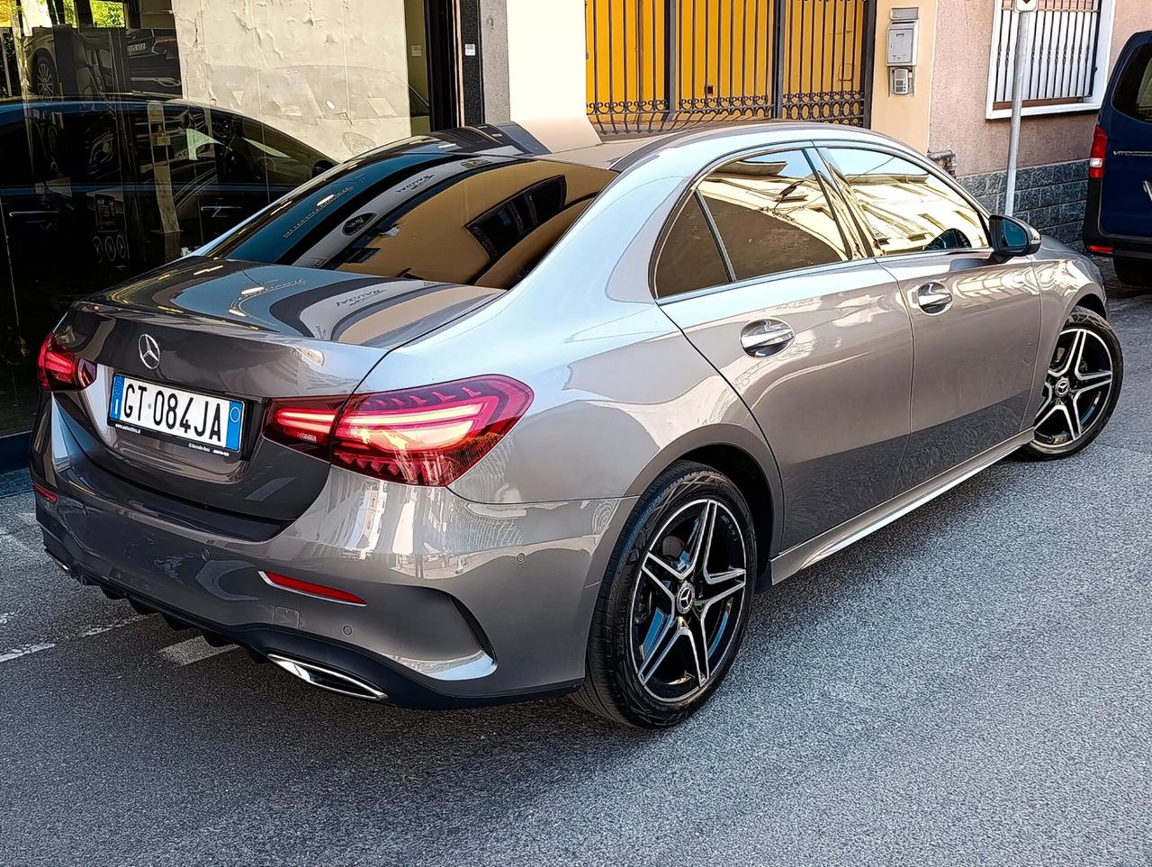 Mercedes-benz A 200 d Automatic AMG Line Premium