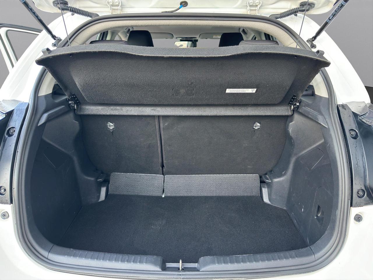 Toyota Yaris 1.5h Active