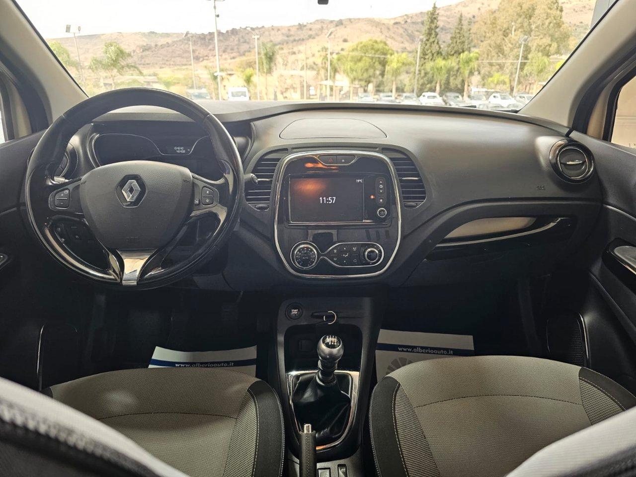 Renault Captur 1.5 dci Intens (energy r-link) 110cv