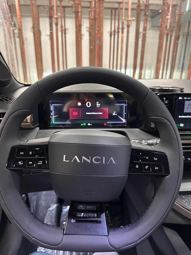 LANCIA Ypsilon Hybrid e-DCT LX 110CV
