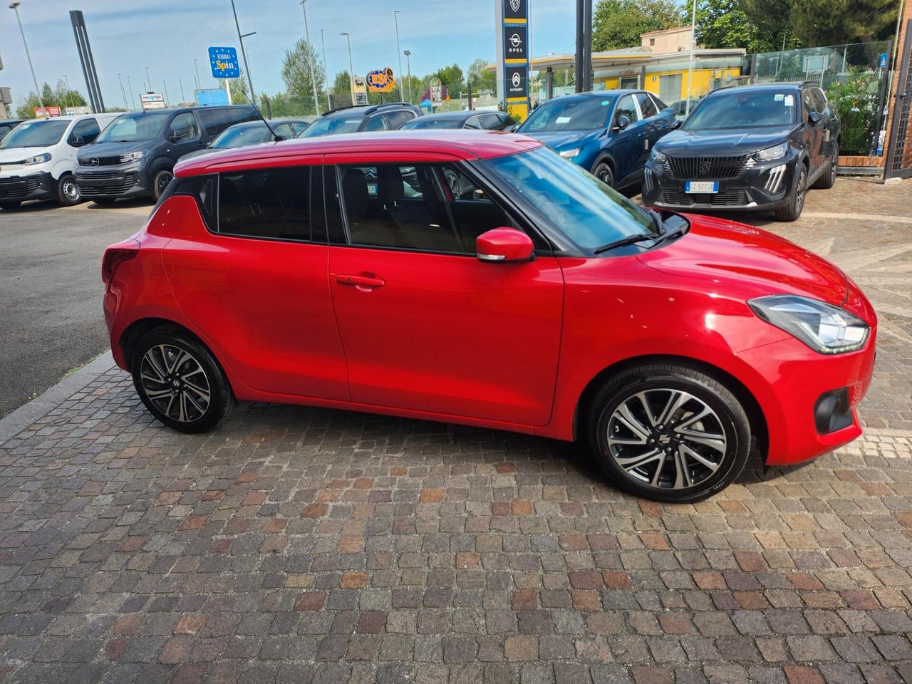 Suzuki Swift 1.2 Hybrid Top