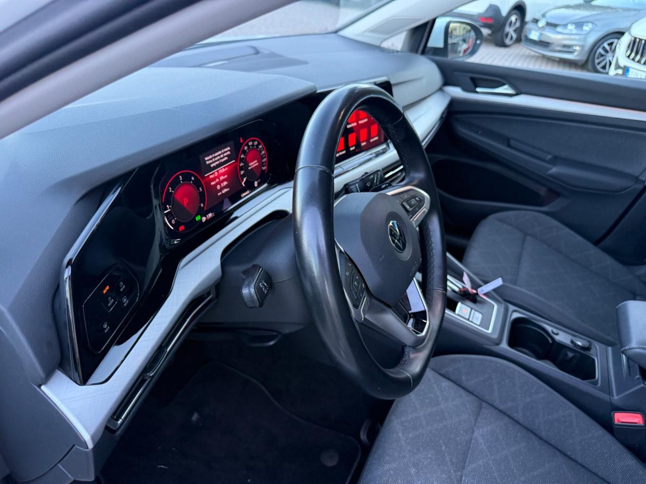 Golf 2.0 TDI DSG 115 CV SCR Life