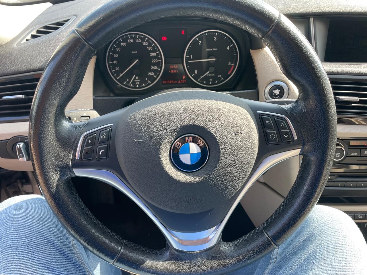 Bmw X1 xDrive18d X Line Navy Led