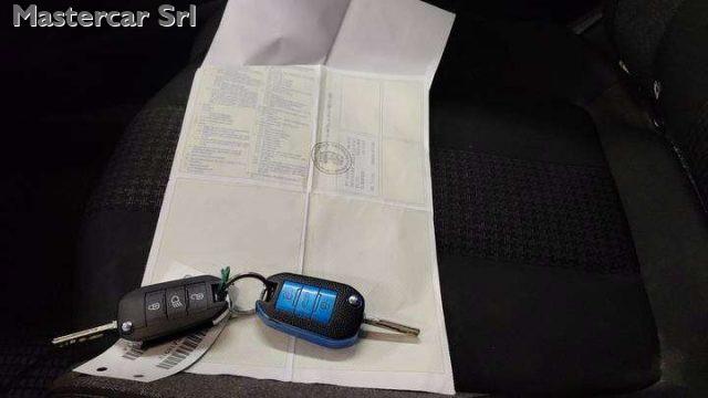 PEUGEOT 3008 DISTRIBUZIONE OK 1.5 bluehdi TG : FV696PS