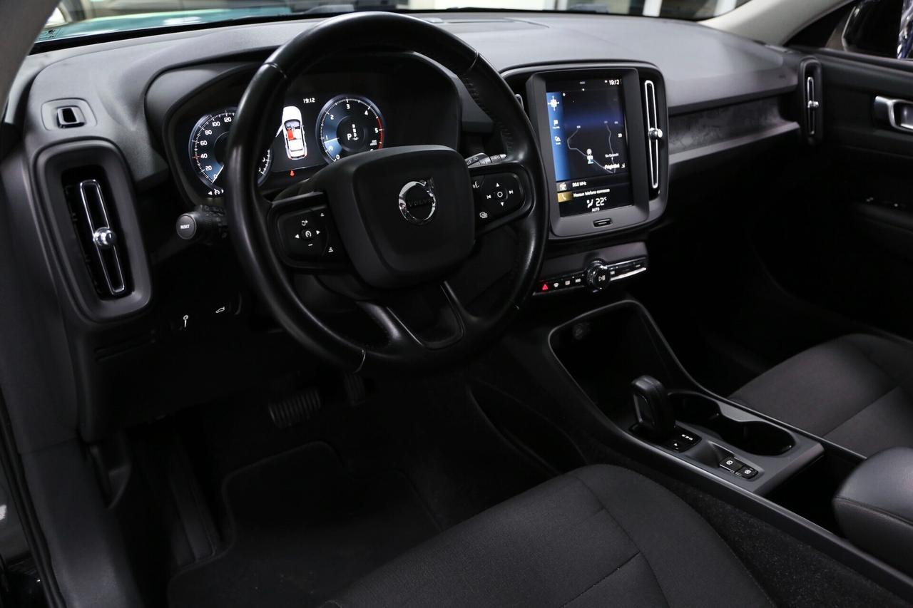 Volvo XC40 N1 D3 Momentum Geartronic