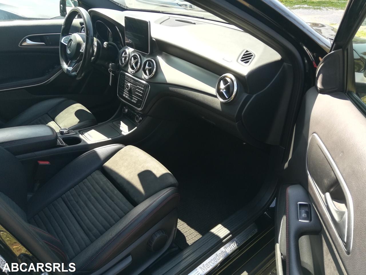 MERCEDES - Classe GLA - GLA 200 d Automatic Premiu