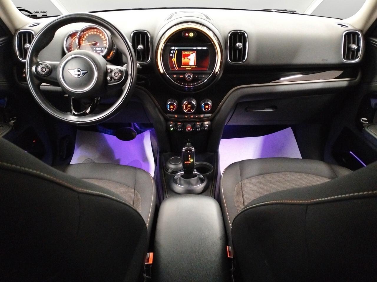 MINI Cooper D Countryman F60 2020 2.0 Business all4 auto 4x4