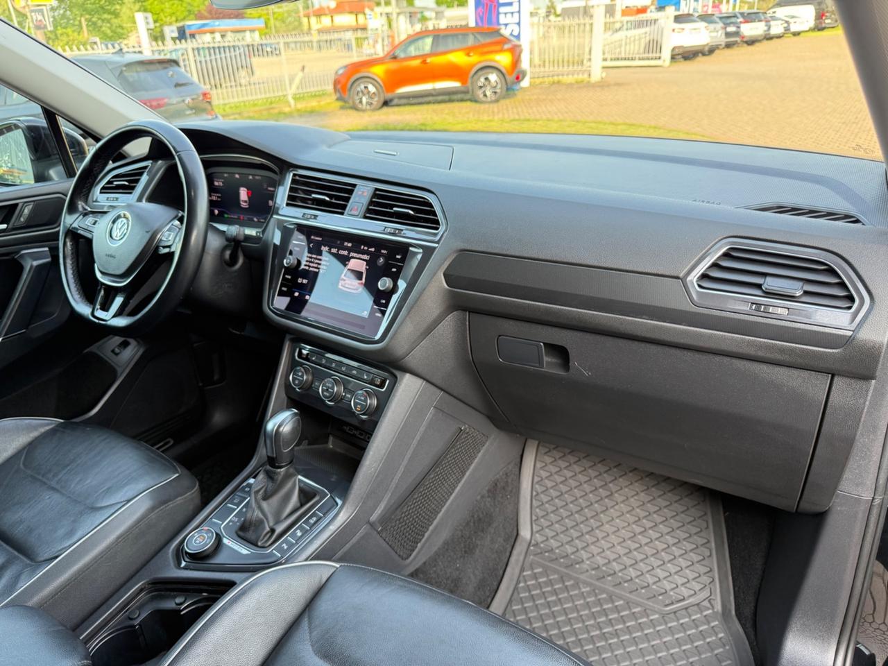 Volkswagen Tiguan Allspace R-LINE 2.0 BiTDI SCR DSG 4MOTION BMT