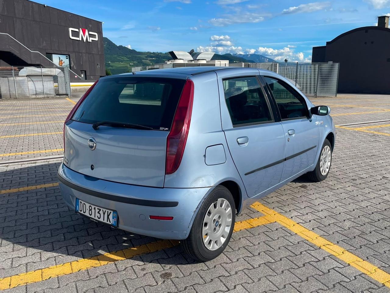 Fiat Punto o.k. neopatentati solo 60.000km