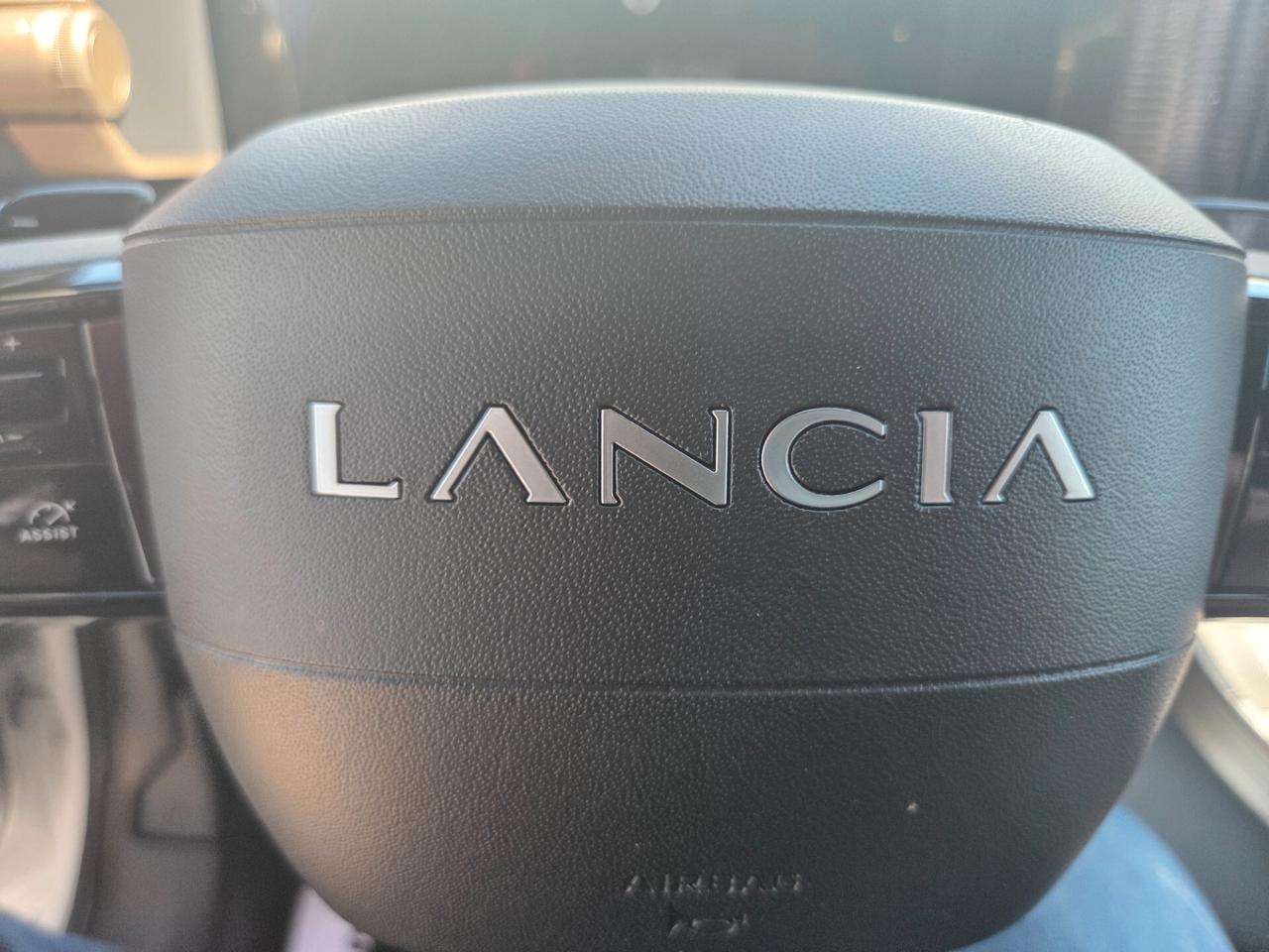 Lancia Ypsilon HYBRID 100 CV NESSUN OBBLIGO FINANZIARIO