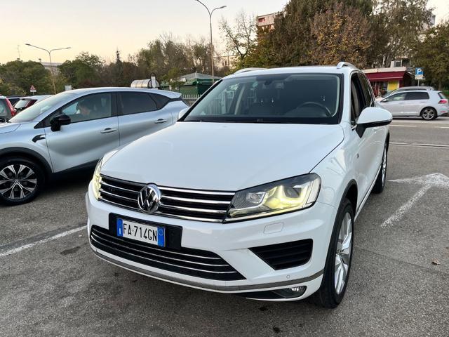 VOLKSWAGEN Touareg 3.0 TDI 204 CV tiptronic Executive Technology