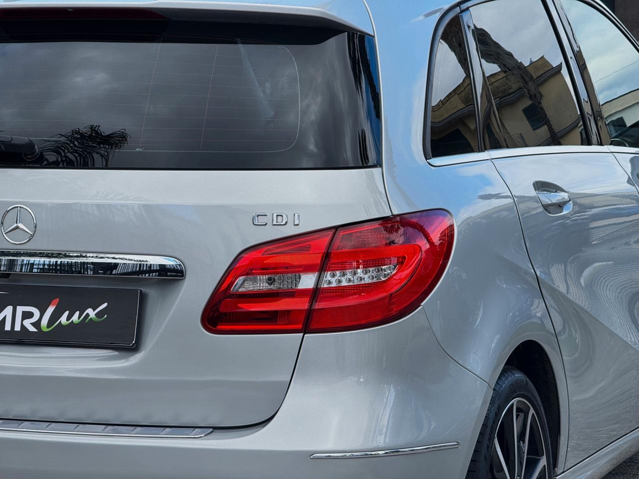 Mercedes-Benz B 180 CDI Premium Auto 109CV LED