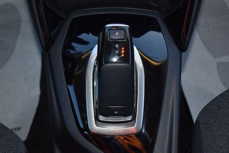 Peugeot 2008 2008 PureTech 130 S&S EAT8 Active Pack