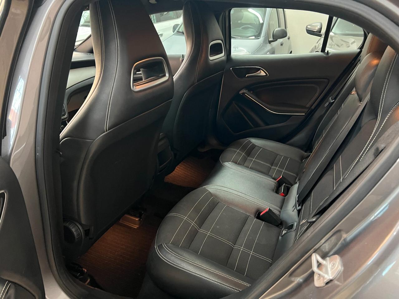 Mercedes-benz GLA 200 CDI Automatic Premium