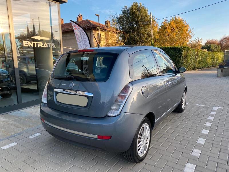 Lancia Ypsilon 3 Porte Ypsilon 1.2 16v Oro