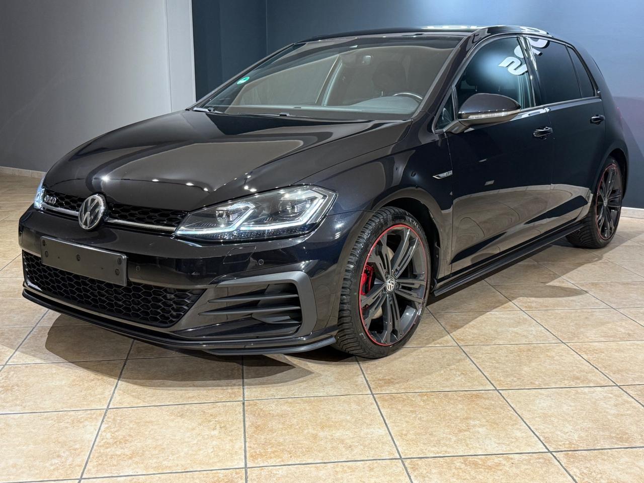 Golf GTD 2.0 TDI 184CV TOTALBLACK