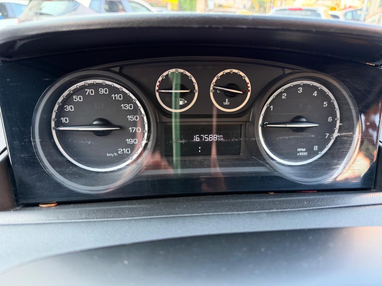 Lancia Ypsilon 1.2 benz/GPL Ecochic Gold