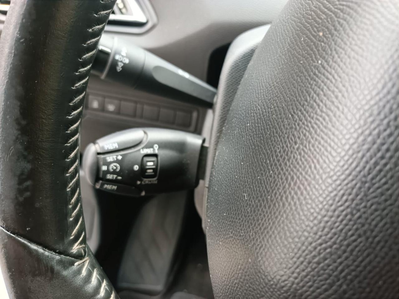 Peugeot 308 1.6 e-HDi 115 CV Stop&Start SW Business