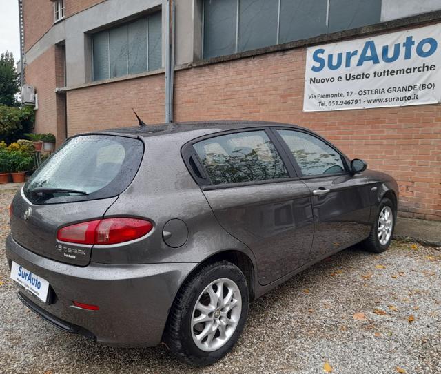 ALFA ROMEO 147 1.6 16V TS 5 porte Distinctive Imp.Gpl