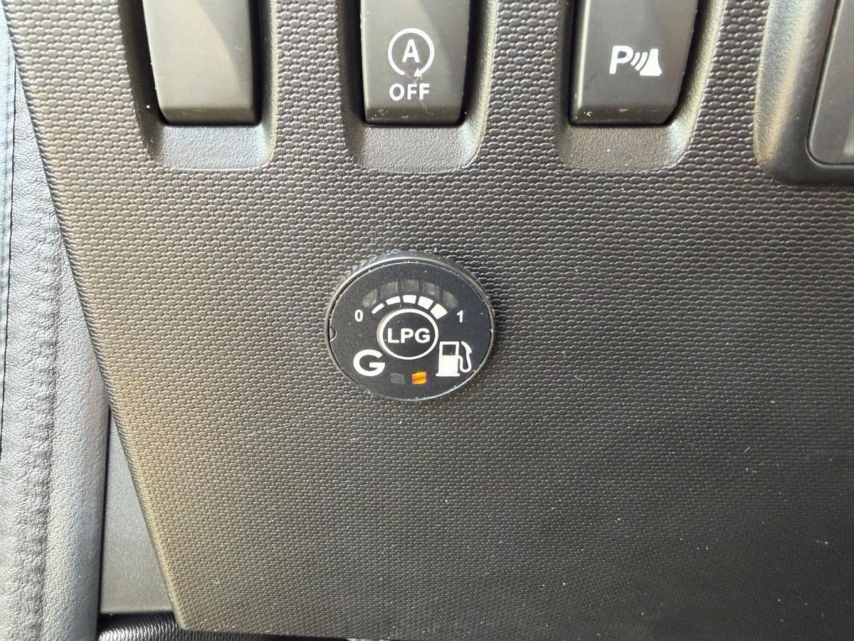 RENAULT - Twingo - TCe 90 CV GPL La Parisienne